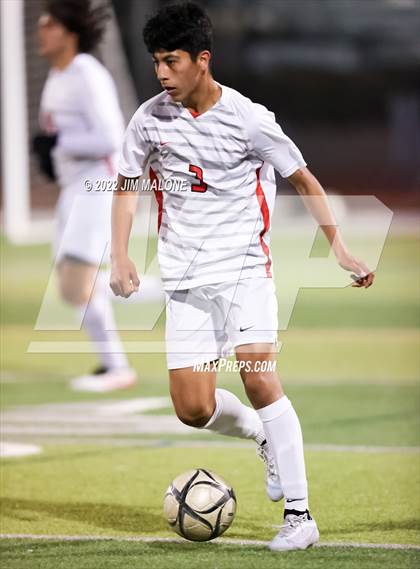 Thumbnail 3 in Montgomery vs. De La Salle (CIFNCS D1 Final) photogallery.