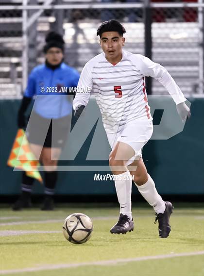 Thumbnail 2 in Montgomery vs. De La Salle (CIFNCS D1 Final) photogallery.
