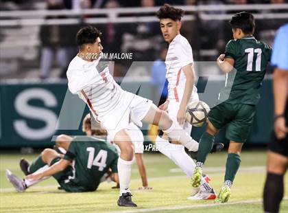 Thumbnail 3 in Montgomery vs. De La Salle (CIFNCS D1 Final) photogallery.