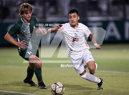 Thumbnail 3 in Montgomery vs. De La Salle (CIFNCS D1 Final) photogallery.