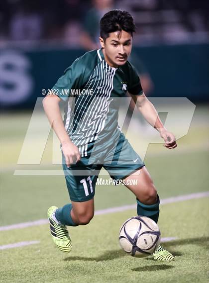 Thumbnail 2 in Montgomery vs. De La Salle (CIFNCS D1 Final) photogallery.