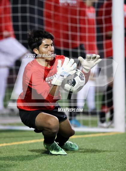 Thumbnail 3 in Montgomery vs. De La Salle (CIFNCS D1 Final) photogallery.