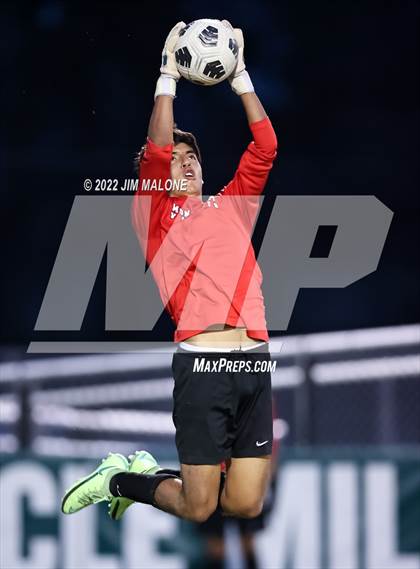Thumbnail 2 in Montgomery vs. De La Salle (CIFNCS D1 Final) photogallery.