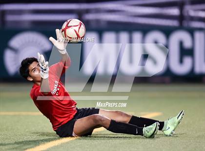 Thumbnail 3 in Montgomery vs. De La Salle (CIFNCS D1 Final) photogallery.