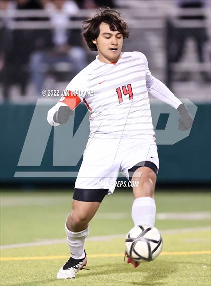Thumbnail 3 in Montgomery vs. De La Salle (CIFNCS D1 Final) photogallery.