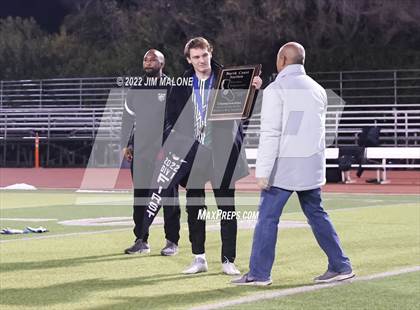 Thumbnail 3 in Montgomery vs. De La Salle (CIFNCS D1 Final) photogallery.