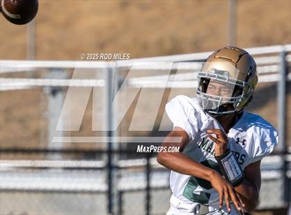 Thumbnail 1 in JV: Moreau Catholic @ Hayward photogallery.