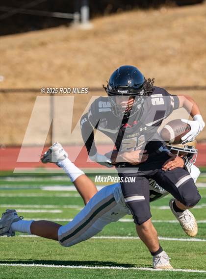 Thumbnail 2 in JV: Moreau Catholic @ Hayward photogallery.