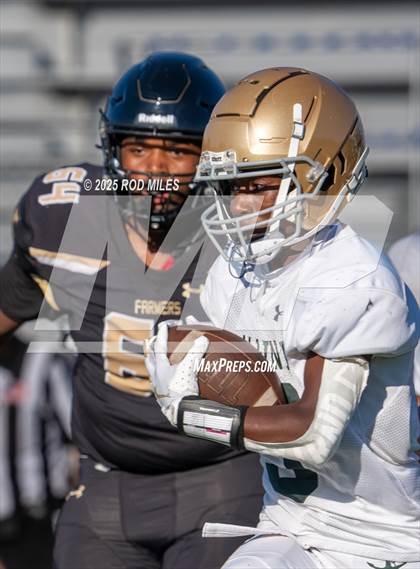 Thumbnail 2 in JV: Moreau Catholic @ Hayward photogallery.