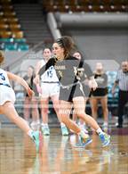 Photo from the gallery "Valor Christian vs. Arapahoe (CHSAA 6A Great 8)"
