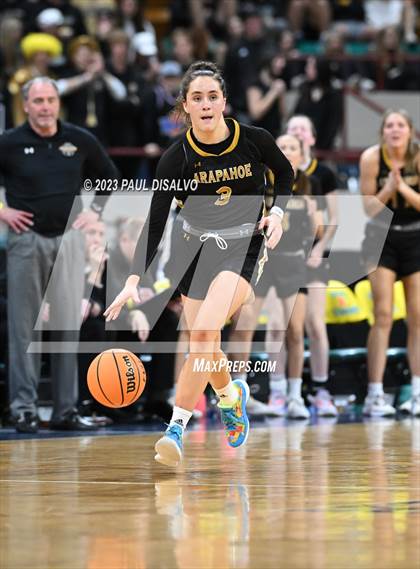 Thumbnail 1 in Valor Christian vs. Arapahoe (CHSAA 6A Great 8) photogallery.