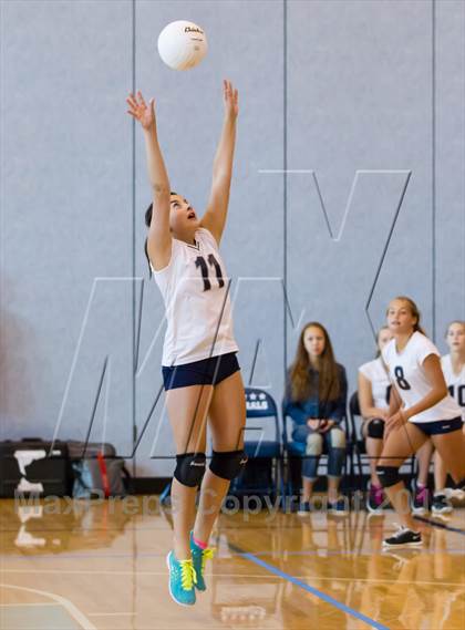 Thumbnail 2 in Yorktown vs Washington-Lee Freshman (Jr. Volleyball Brawl II Prelims) photogallery.