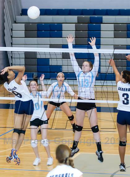 Thumbnail 2 in Yorktown vs Washington-Lee Freshman (Jr. Volleyball Brawl II Prelims) photogallery.