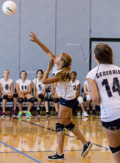 Thumbnail 2 in Yorktown vs Washington-Lee Freshman (Jr. Volleyball Brawl II Prelims) photogallery.