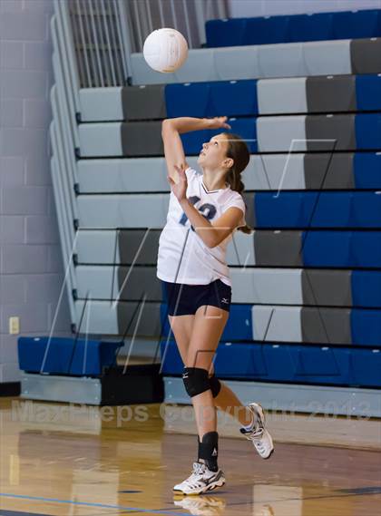 Thumbnail 3 in Yorktown vs Washington-Lee Freshman (Jr. Volleyball Brawl II Prelims) photogallery.