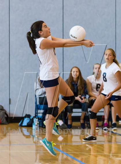 Thumbnail 1 in Yorktown vs Washington-Lee Freshman (Jr. Volleyball Brawl II Prelims) photogallery.
