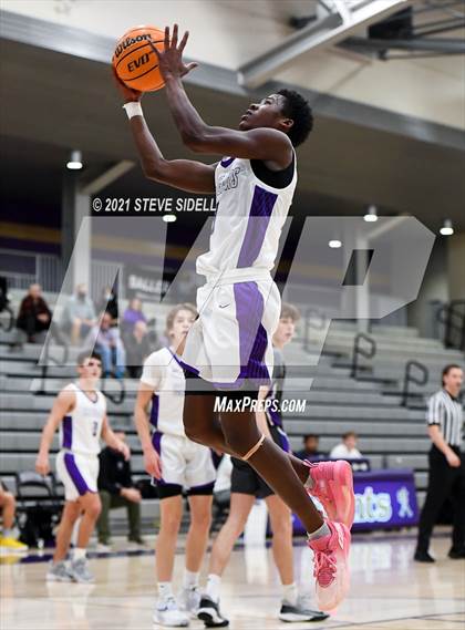 Thumbnail 1 in Spanish Springs vs. Notre Dame Prep photogallery.