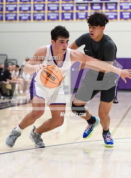 Thumbnail 3 in Spanish Springs vs. Notre Dame Prep photogallery.
