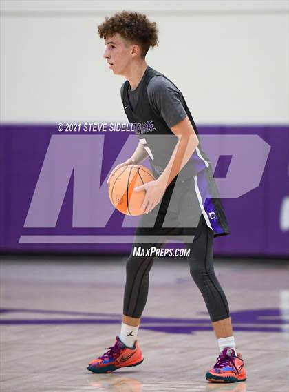 Thumbnail 2 in Spanish Springs vs. Notre Dame Prep photogallery.