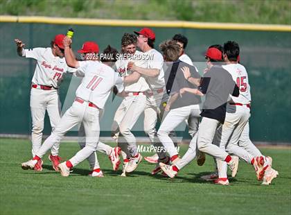Thumbnail 3 in Mountain Vista vs. Regis Jesuit (CHSAA 2nd Round Playoffs) photogallery.