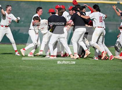 Thumbnail 3 in Mountain Vista vs. Regis Jesuit (CHSAA 2nd Round Playoffs) photogallery.