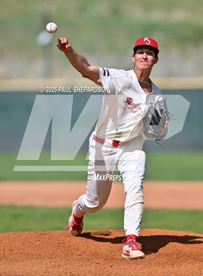 Thumbnail 1 in Mountain Vista vs. Regis Jesuit (CHSAA 2nd Round Playoffs) photogallery.