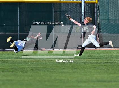 Thumbnail 3 in Mountain Vista vs. Regis Jesuit (CHSAA 2nd Round Playoffs) photogallery.
