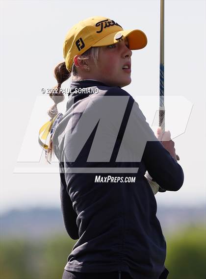 Thumbnail 1 in CHSAA Championships (Day 1) photogallery.