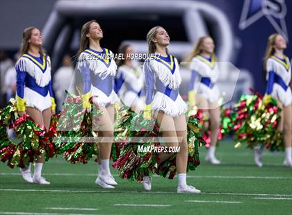 Thumbnail 2 in Highland Park vs. Lone Star (UIL 5A D1 Quarterfinals) photogallery.