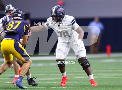 Thumbnail 1 in Highland Park vs. Lone Star (UIL 5A D1 Quarterfinals) photogallery.