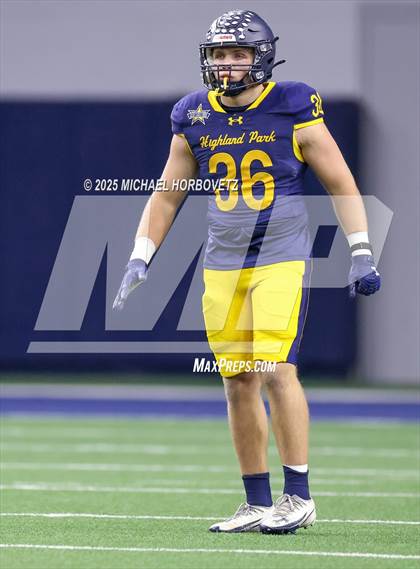 Thumbnail 3 in Highland Park vs. Lone Star (UIL 5A D1 Quarterfinals) photogallery.