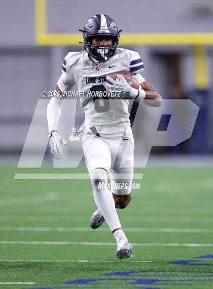 Thumbnail 3 in Highland Park vs. Lone Star (UIL 5A D1 Quarterfinals) photogallery.