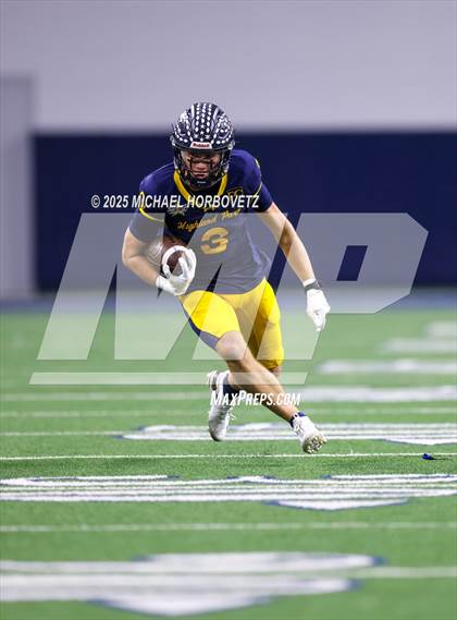 Thumbnail 3 in Highland Park vs. Lone Star (UIL 5A D1 Quarterfinals) photogallery.