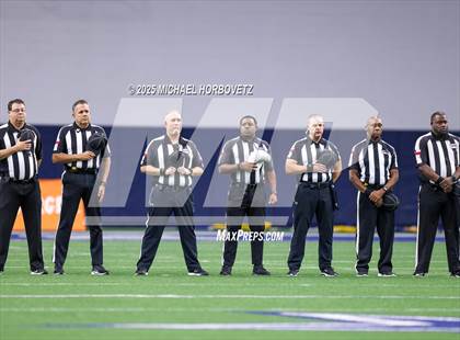 Thumbnail 2 in Highland Park vs. Lone Star (UIL 5A D1 Quarterfinals) photogallery.