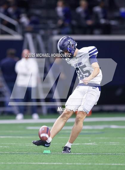 Thumbnail 1 in Highland Park vs. Lone Star (UIL 5A D1 Quarterfinals) photogallery.