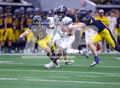 Thumbnail 1 in Highland Park vs. Lone Star (UIL 5A D1 Quarterfinals) photogallery.