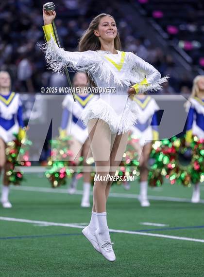 Thumbnail 3 in Highland Park vs. Lone Star (UIL 5A D1 Quarterfinals) photogallery.