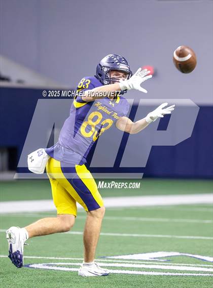 Thumbnail 3 in Highland Park vs. Lone Star (UIL 5A D1 Quarterfinals) photogallery.