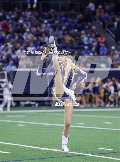 Thumbnail 2 in Highland Park vs. Lone Star (UIL 5A D1 Quarterfinals) photogallery.