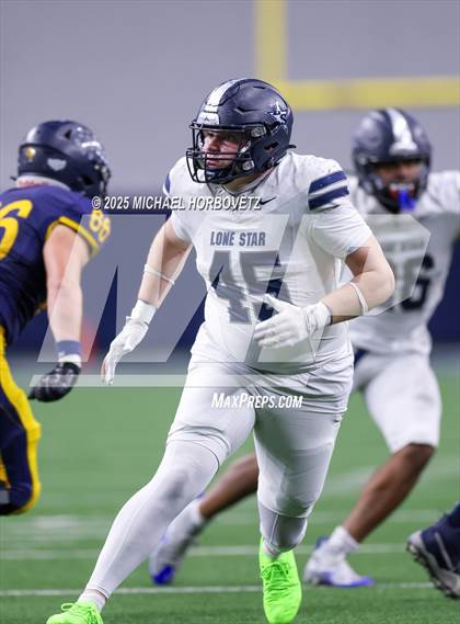 Thumbnail 3 in Highland Park vs. Lone Star (UIL 5A D1 Quarterfinals) photogallery.