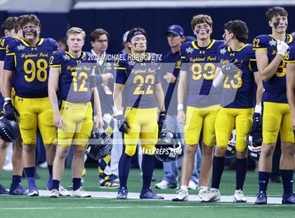 Thumbnail 3 in Highland Park vs. Lone Star (UIL 5A D1 Quarterfinals) photogallery.