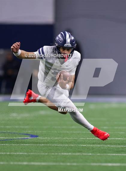 Thumbnail 3 in Highland Park vs. Lone Star (UIL 5A D1 Quarterfinals) photogallery.