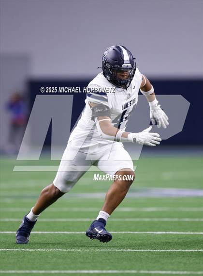 Thumbnail 3 in Highland Park vs. Lone Star (UIL 5A D1 Quarterfinals) photogallery.