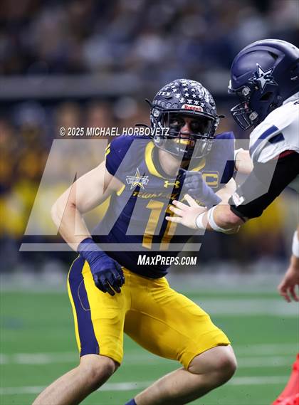 Thumbnail 2 in Highland Park vs. Lone Star (UIL 5A D1 Quarterfinals) photogallery.
