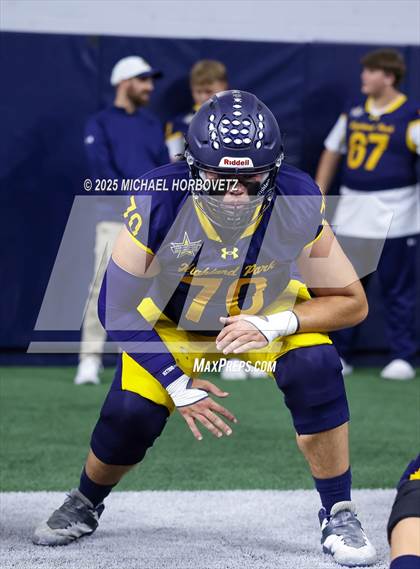 Thumbnail 2 in Highland Park vs. Lone Star (UIL 5A D1 Quarterfinals) photogallery.