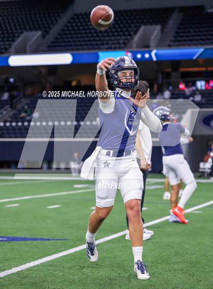 Thumbnail 3 in Highland Park vs. Lone Star (UIL 5A D1 Quarterfinals) photogallery.