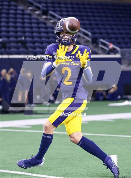 Thumbnail 2 in Highland Park vs. Lone Star (UIL 5A D1 Quarterfinals) photogallery.