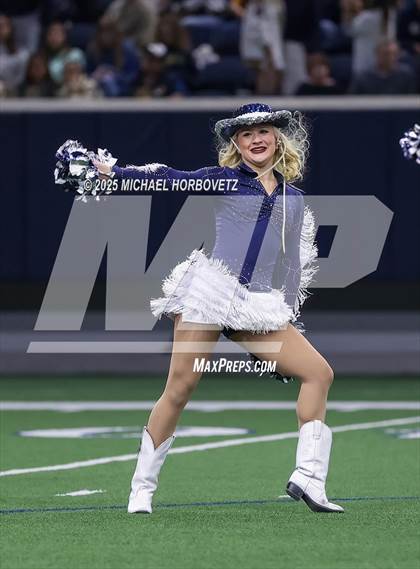 Thumbnail 1 in Highland Park vs. Lone Star (UIL 5A D1 Quarterfinals) photogallery.