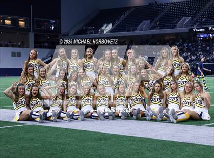 Thumbnail 2 in Highland Park vs. Lone Star (UIL 5A D1 Quarterfinals) photogallery.