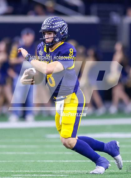 Thumbnail 2 in Highland Park vs. Lone Star (UIL 5A D1 Quarterfinals) photogallery.